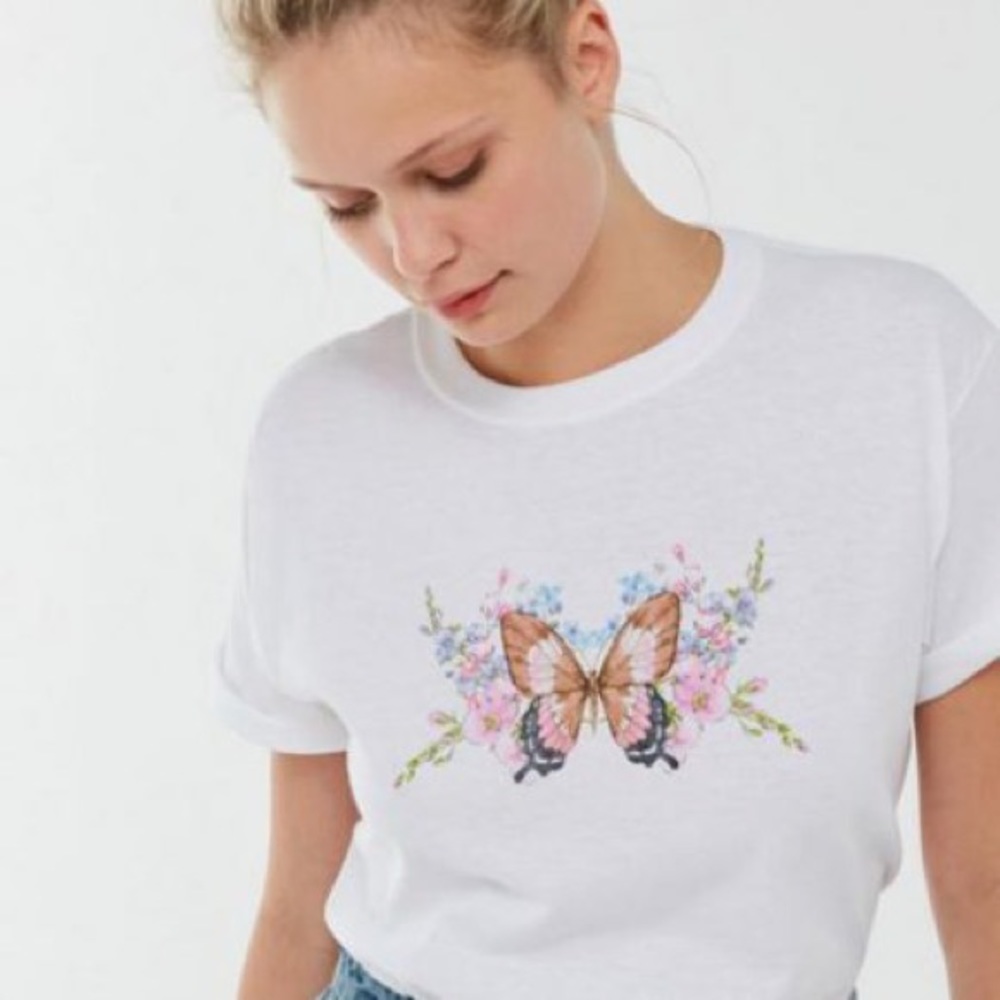 Urban outfitters tee shirt